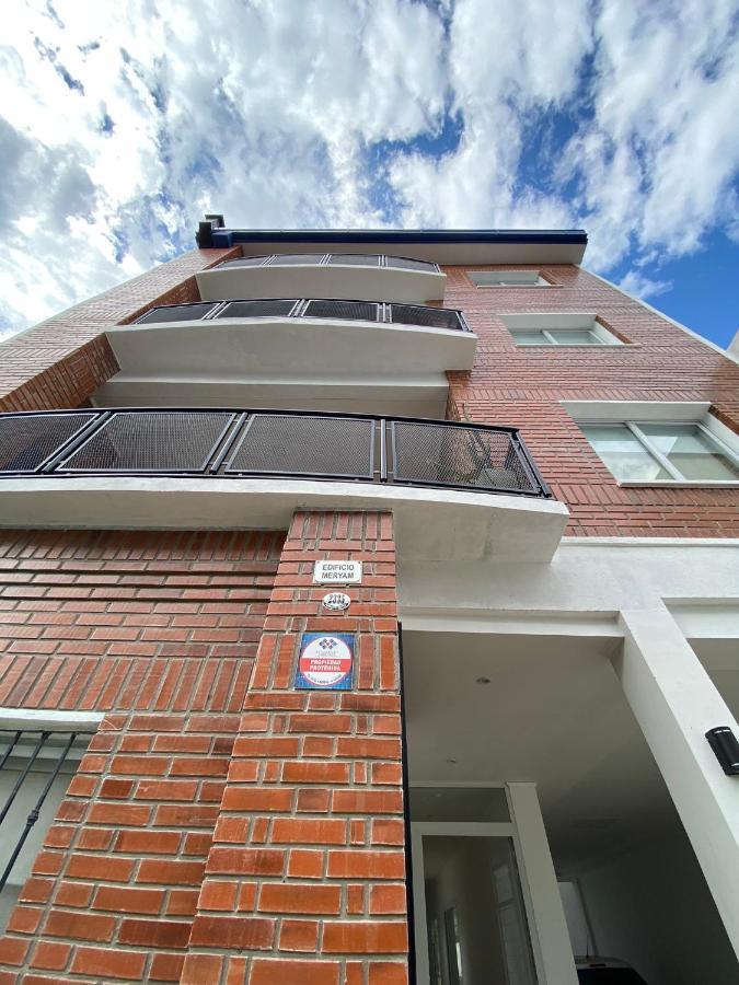 Apartmán Amplio Y Calido Con Parrilla En El Balcon Posadas Exteriér fotografie