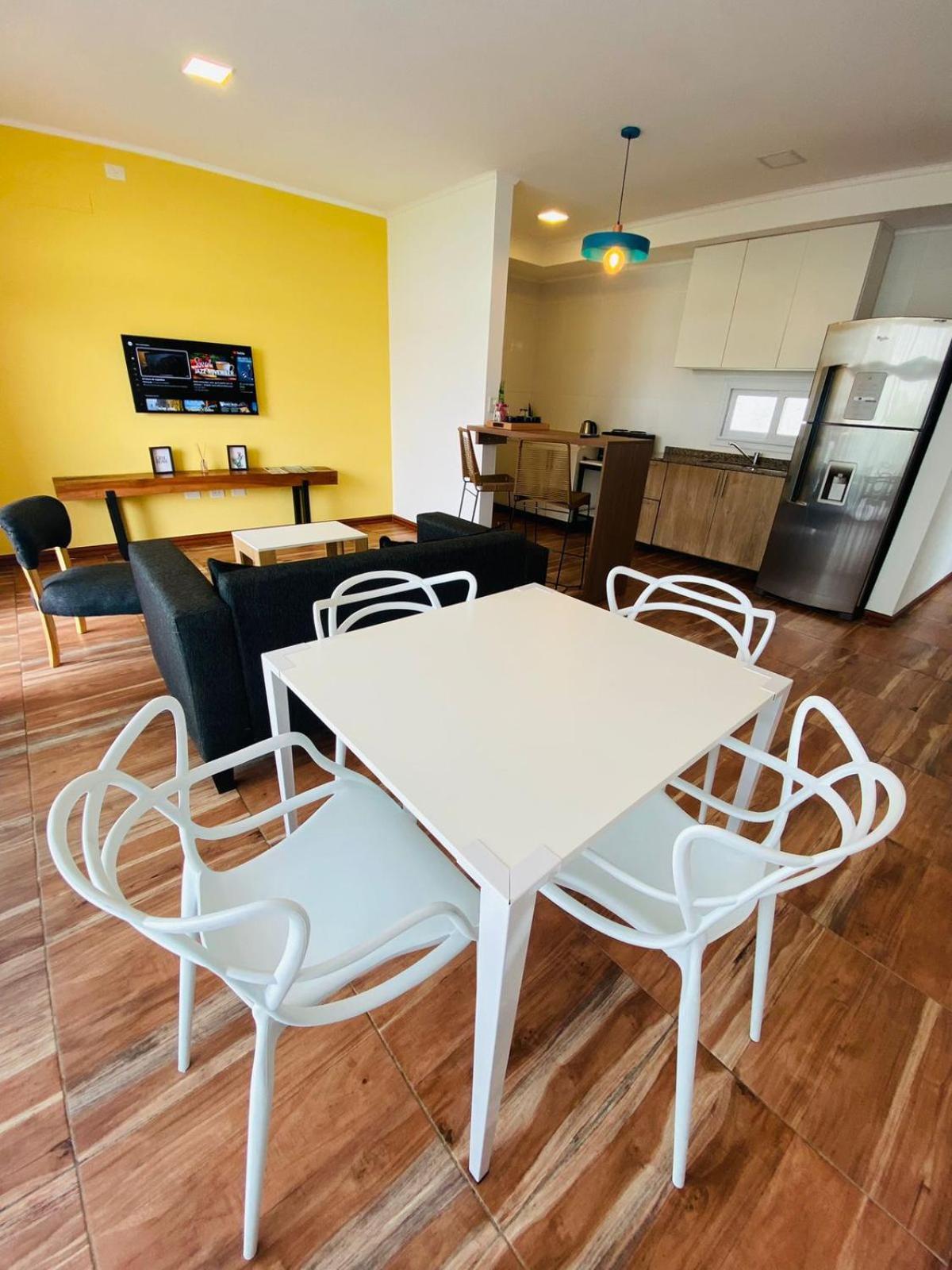Apartmán Amplio Y Calido Con Parrilla En El Balcon Posadas Exteriér fotografie