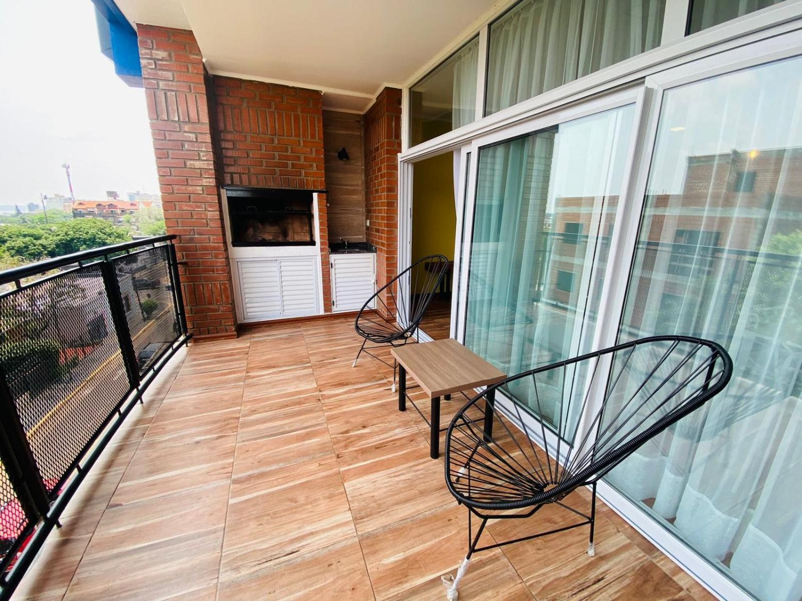 Apartmán Amplio Y Calido Con Parrilla En El Balcon Posadas Exteriér fotografie